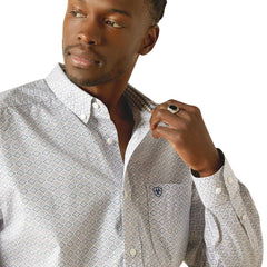 Ariat Mens Wrinkle Free "Declan" Classic Fit Long Sleeve Shirt – Iron-Free Button-Front Shirt